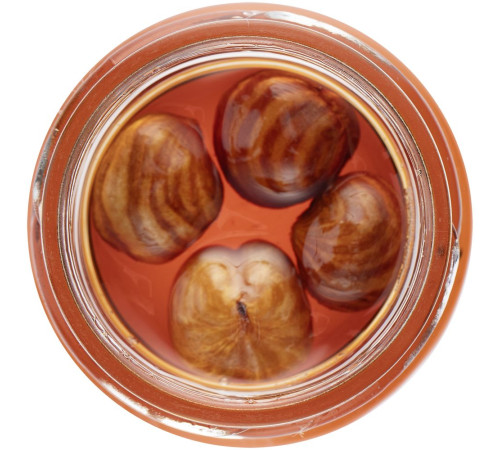 Лесные орехи Nutree в сиропе шиповника